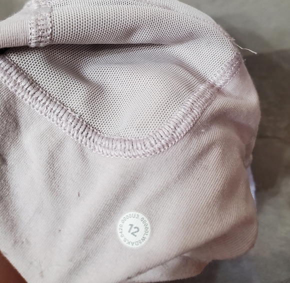 Lululemon Ready to Crush Jogger. Chrome (Light Grey, Silver). Velvet. 28". 12. - Picture 11 of 14